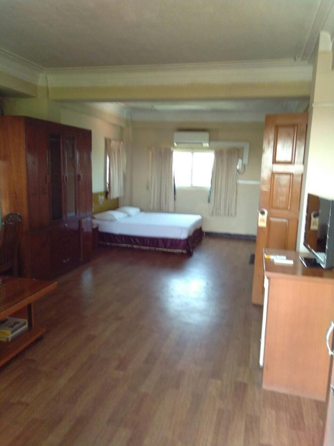 Halpin Hotel ย่างกุ้ง ภายนอก รูปภาพ